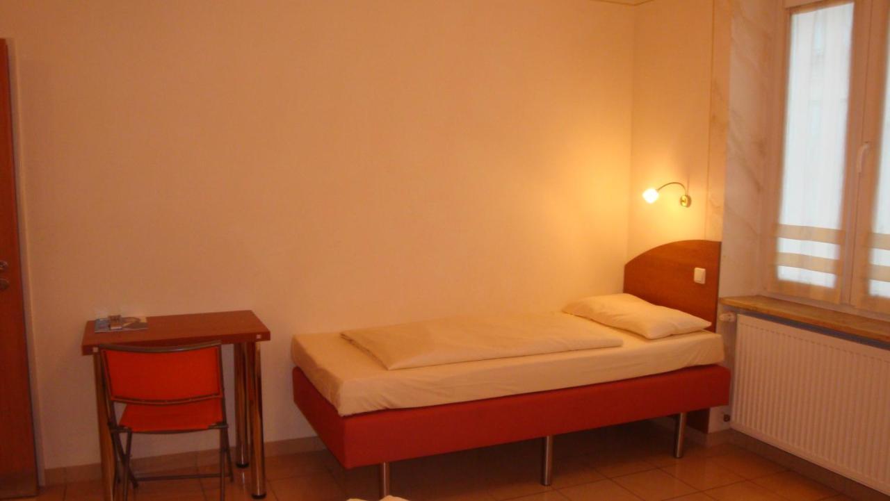 Stadthotel Passau Habitación foto